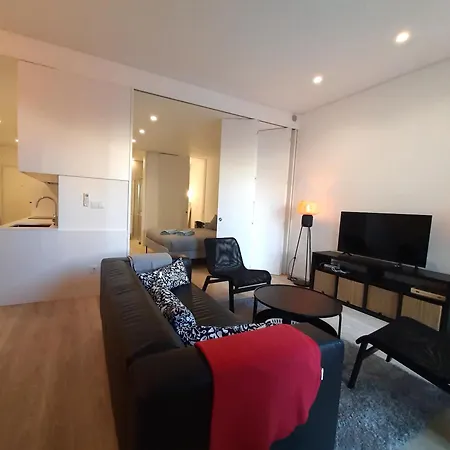 Walker House, 2-bedroom Flat, Garden - Downtown *